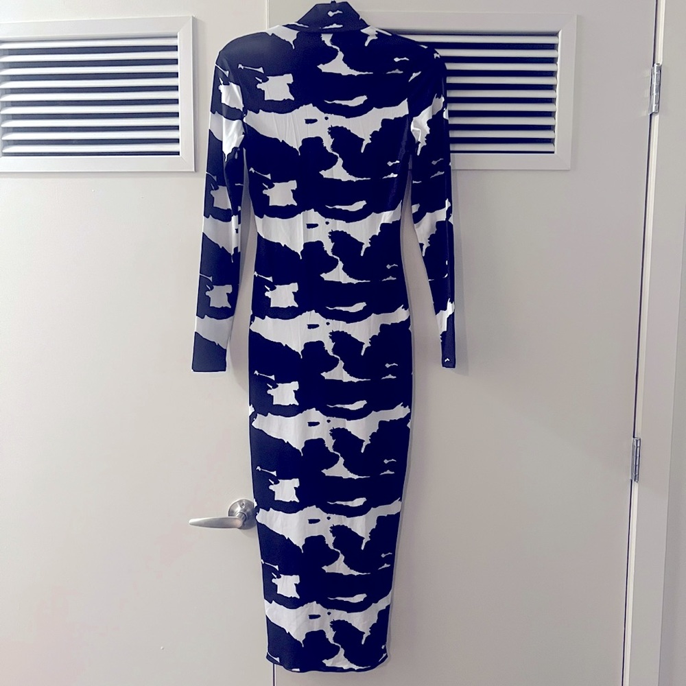 “Ebony Affair” Midi Bodycon Dress.  Size S.  Perfect Fit!